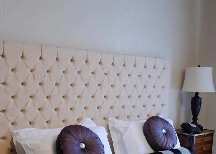 The Georgian Town House Hotel